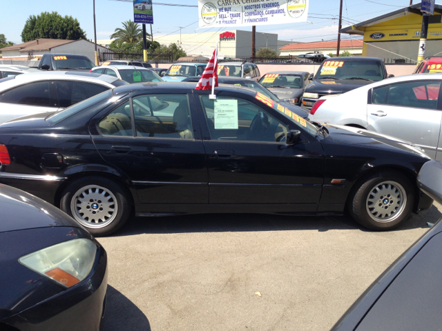 BMW 3-Series 1995 photo 4