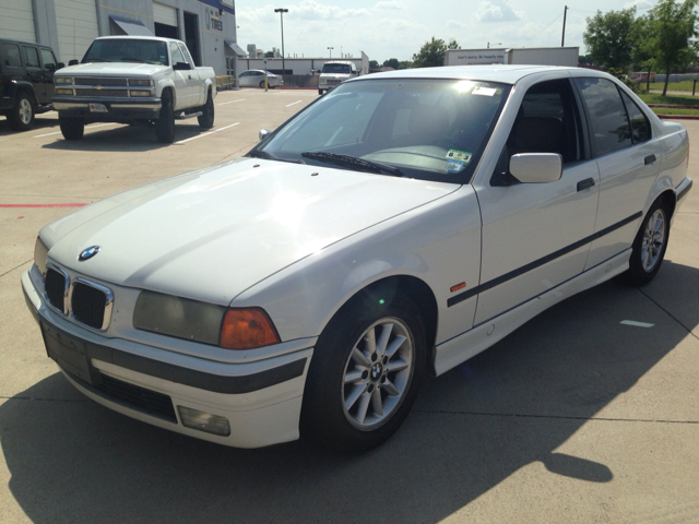 BMW 3-Series 1998 photo 3