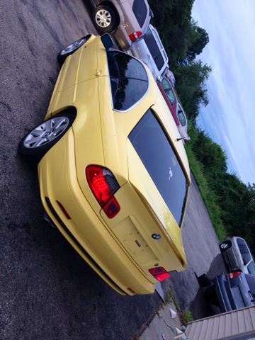 BMW 3-Series 2000 photo 3