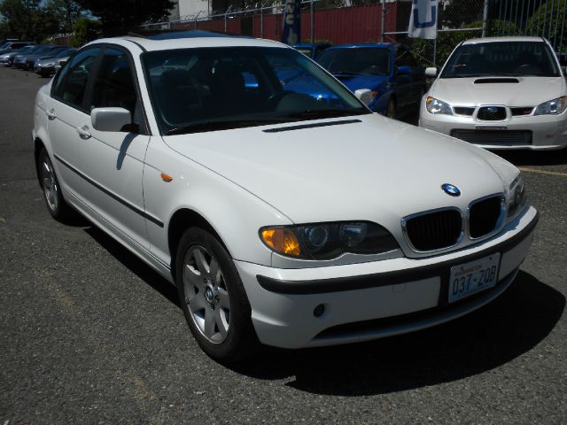 BMW 3-Series 2002 photo 4