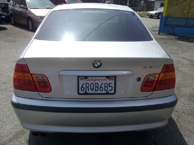 BMW 3-Series 2002 photo 5