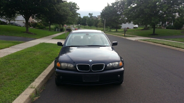 BMW 3-Series 2003 photo 3