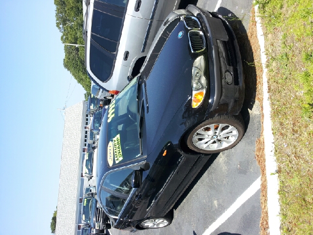 BMW 3-Series 2003 photo 1