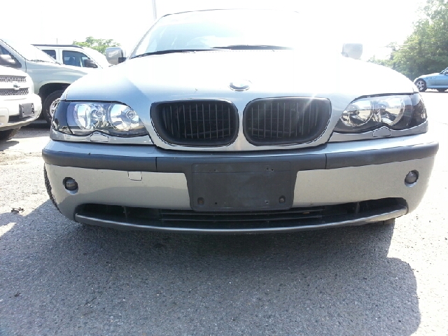 BMW 3-Series 2004 photo 3