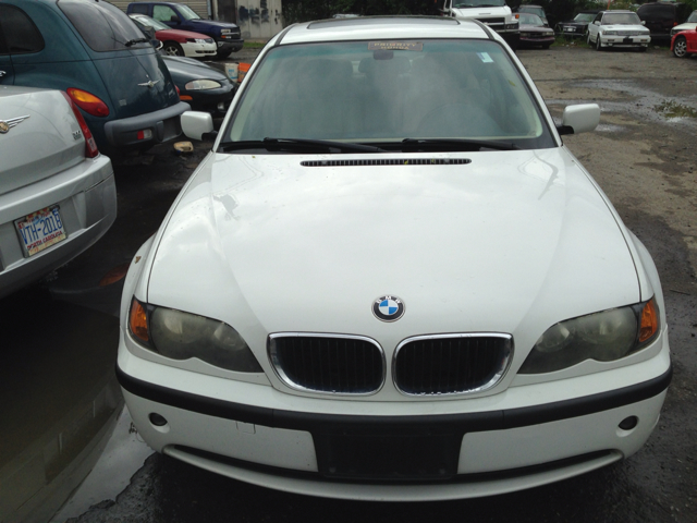 BMW 3-Series 2004 photo 4