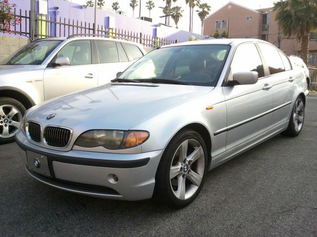 BMW 3-Series 2004 photo 15