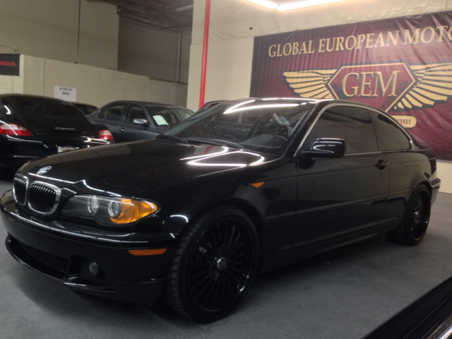 BMW 3-Series 2004 photo 2