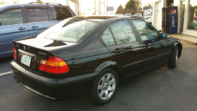 BMW 3-Series 2005 photo 0
