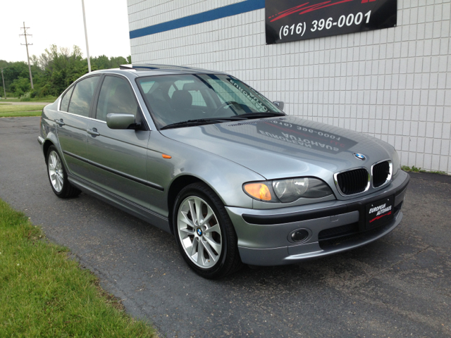 BMW 3-Series 2005 photo 2