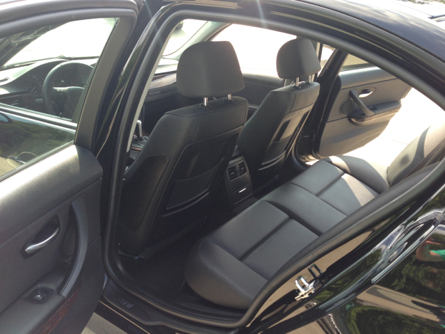 BMW 3-Series 2006 photo 1