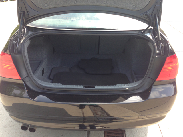 BMW 3-Series 2006 photo 6