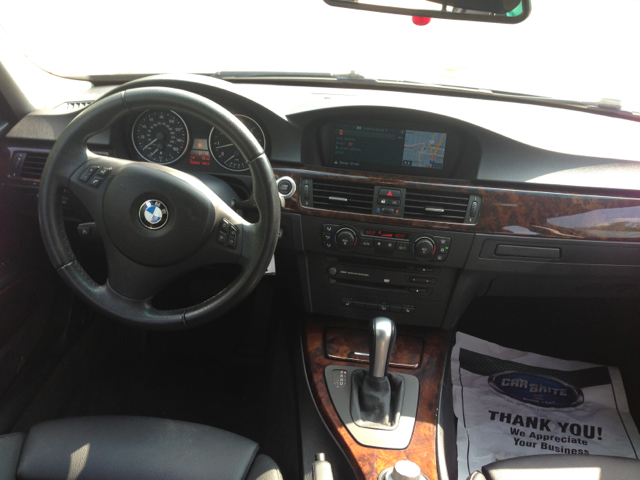 BMW 3-Series 2006 photo 9