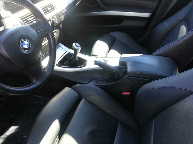 BMW 3-Series 2006 photo 2