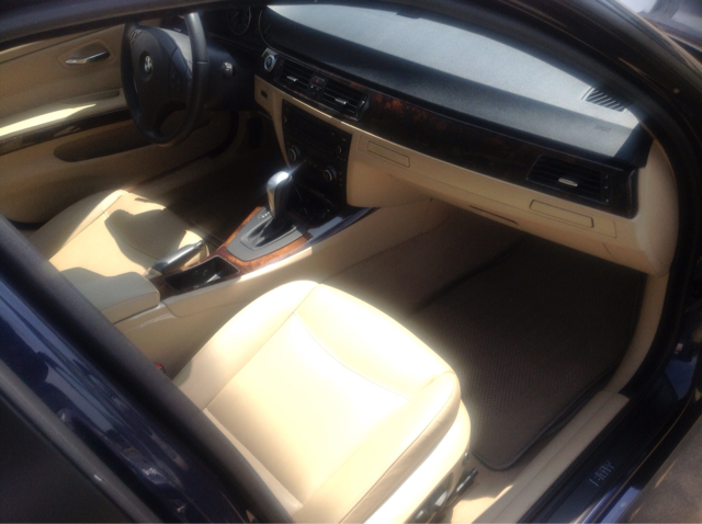 BMW 3-Series 2008 photo 1