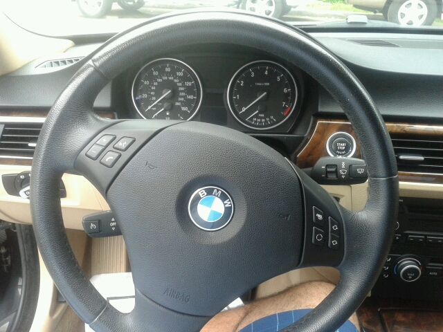 BMW 3-Series 2009 photo 4