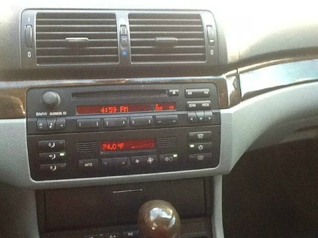 BMW 330 2002 photo 15