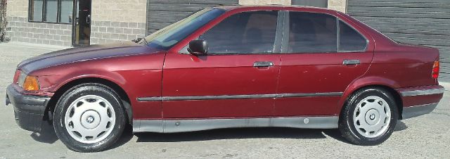 BMW 3 series 1994 photo 0