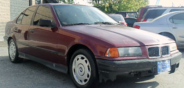 BMW 3 series 1994 photo 3