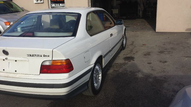 BMW 3 series 1995 photo 3