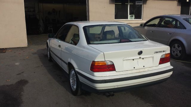 BMW 3 series 1995 photo 4