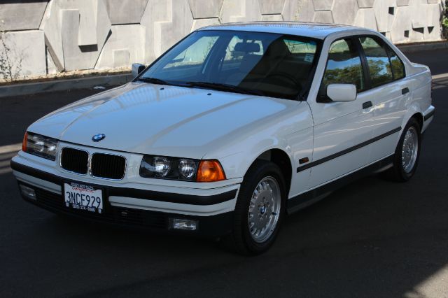 BMW 3 series 1995 photo 4