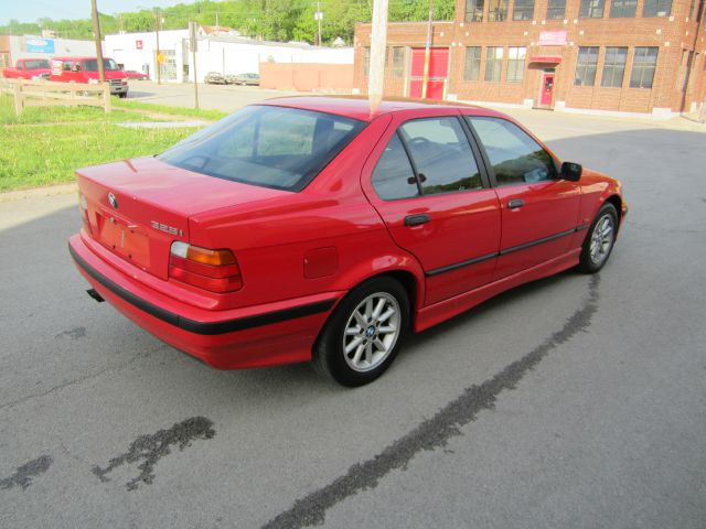 BMW 3 series 1997 photo 2