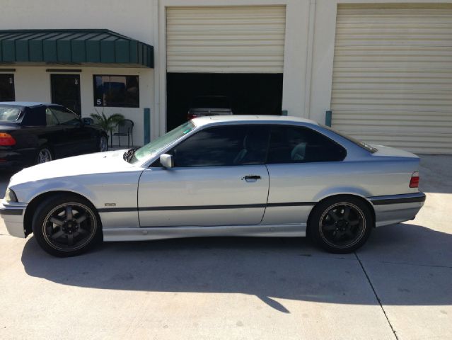 BMW 3 series 1998 photo 4