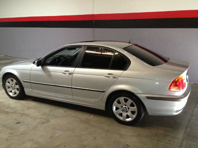 BMW 3 series 1999 photo 1