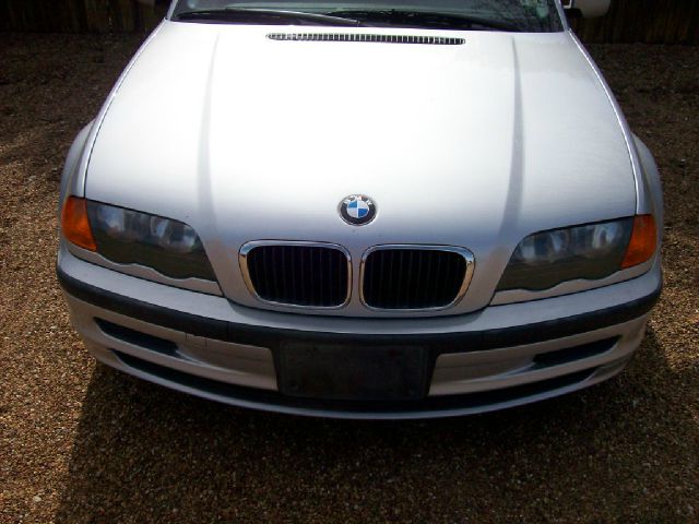 BMW 3 series 2.7L V6 Sedan