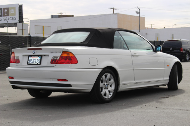 BMW 3 series 2000 photo 2