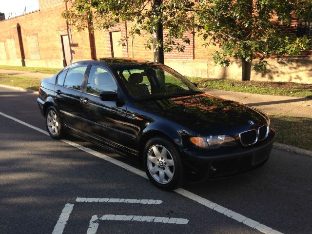 BMW 3 series 2003 photo 2