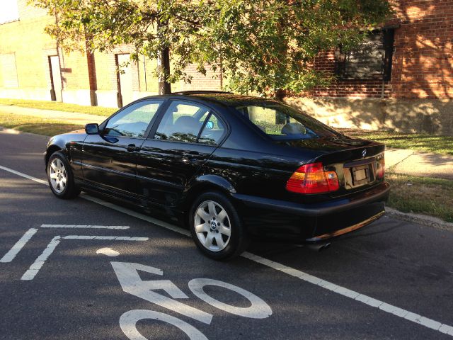 BMW 3 series 2003 photo 3