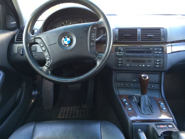 BMW 3 series 2003 photo 3