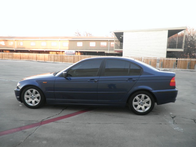 BMW 3 series 2003 photo 1