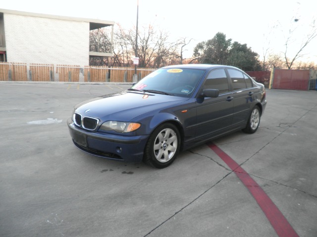 BMW 3 series 2003 photo 2