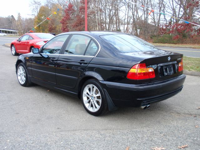 BMW 3 series 2003 photo 2