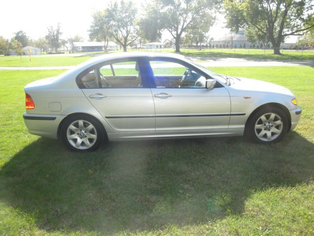 BMW 3 series 2003 photo 1