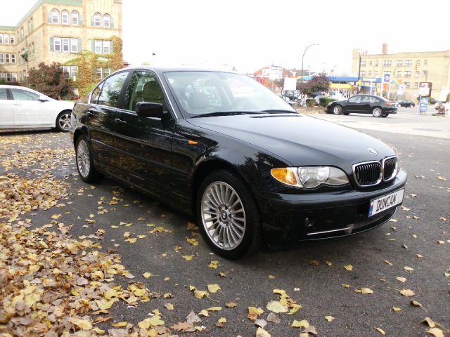 BMW 3 series 2003 photo 3