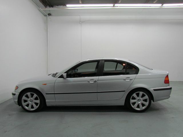 BMW 3 series STX XL XLT FX2 Lariat Sedan