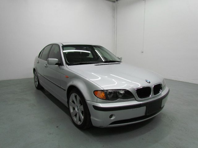BMW 3 series 2003 photo 4