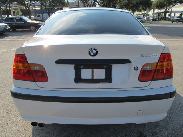 BMW 3 series 2003 photo 2
