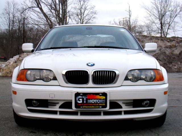BMW 3 series 2003 photo 3