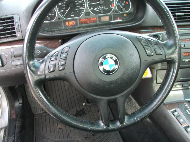 BMW 3 series 2003 photo 4