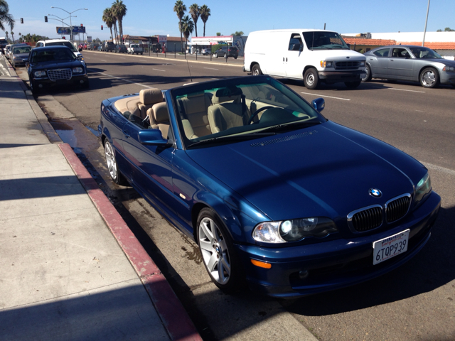 BMW 3 series Chief Convertible