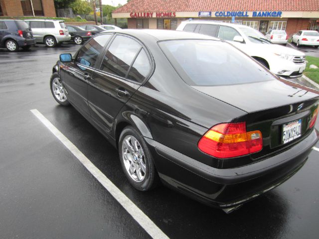 BMW 3 series STX XL XLT FX2 Lariat Sedan