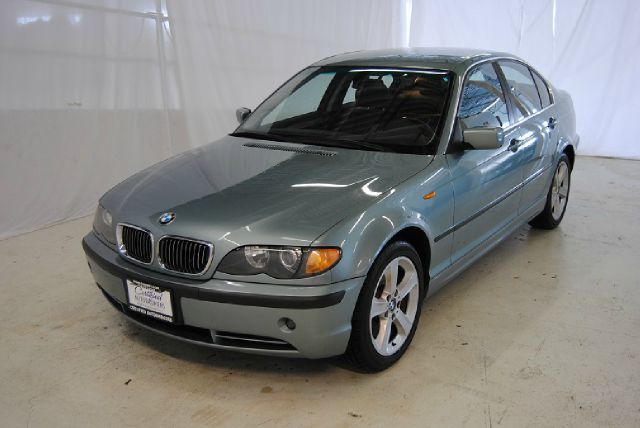 BMW 3 series 2004 photo 2