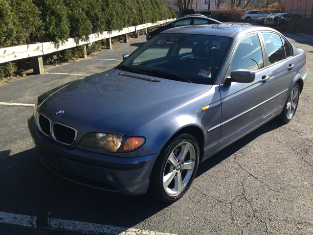 BMW 3 series 2WD 4dr Heat Sedan