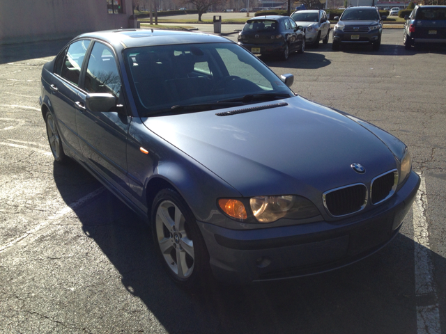 BMW 3 series 2004 photo 3