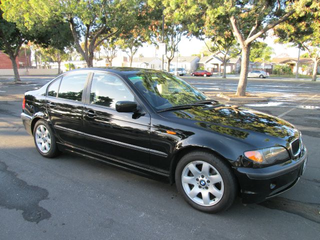 BMW 3 series 2004 photo 3