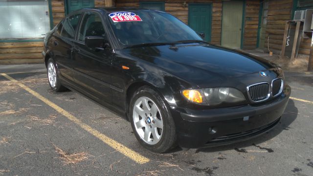 BMW 3 series STX XL XLT FX2 Lariat Sedan